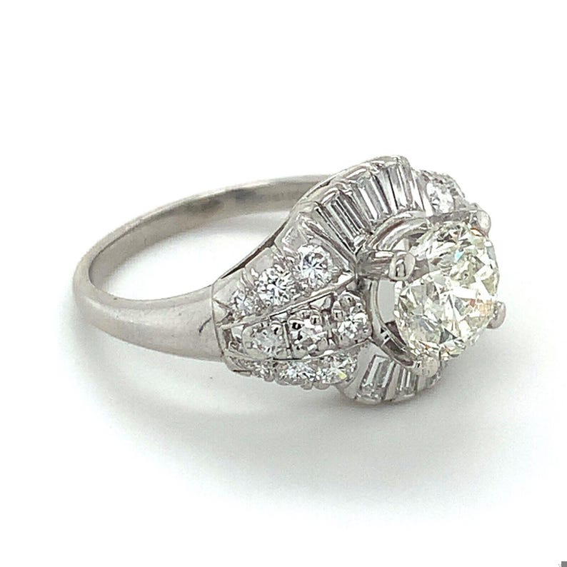 Vintage Iridium Platinum Round Cut Diamond W/ Single & Baguette Cut Diamond Ring
