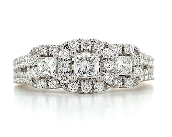 Anel de Noivado Leo com Três Diamantes, 7/8 Ct TW, em Ouro Branco 14k