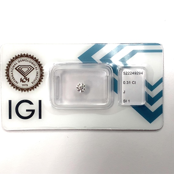 Igi Certified .31 Carat Si1 /J Round Brilliant Cut Natural Diamond