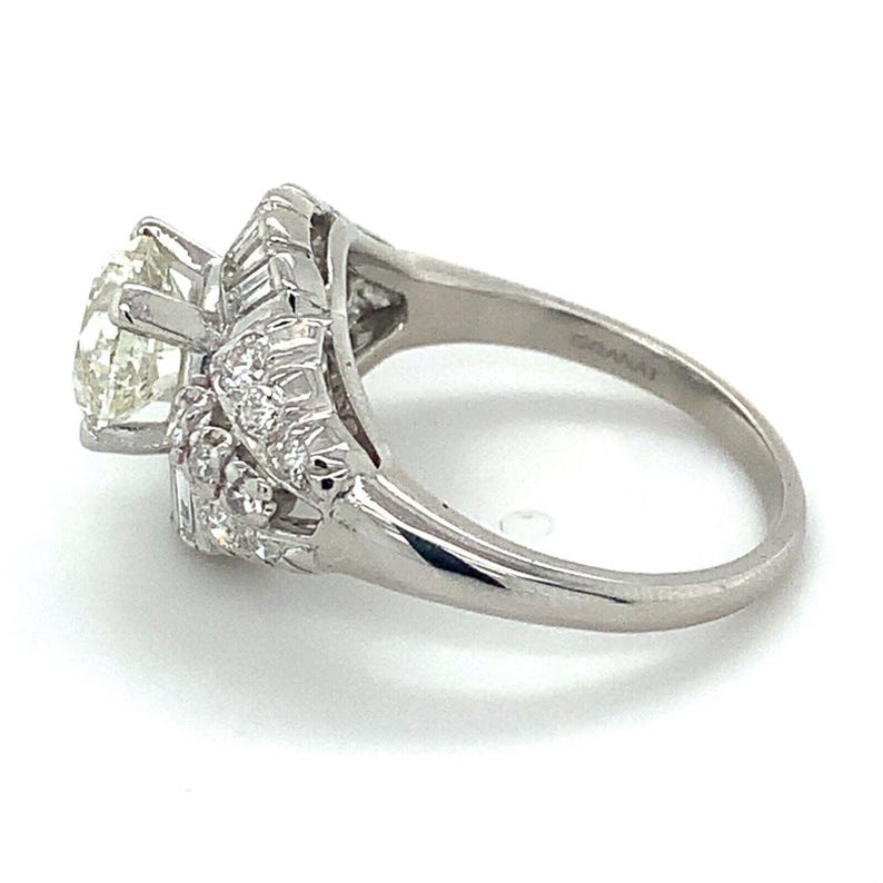 Vintage Iridium Platinum Round Cut Diamond W/ Single & Baguette Cut Diamond Ring