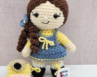 Pippa Goes to School- Crochet Amigurumi Pattern PDF