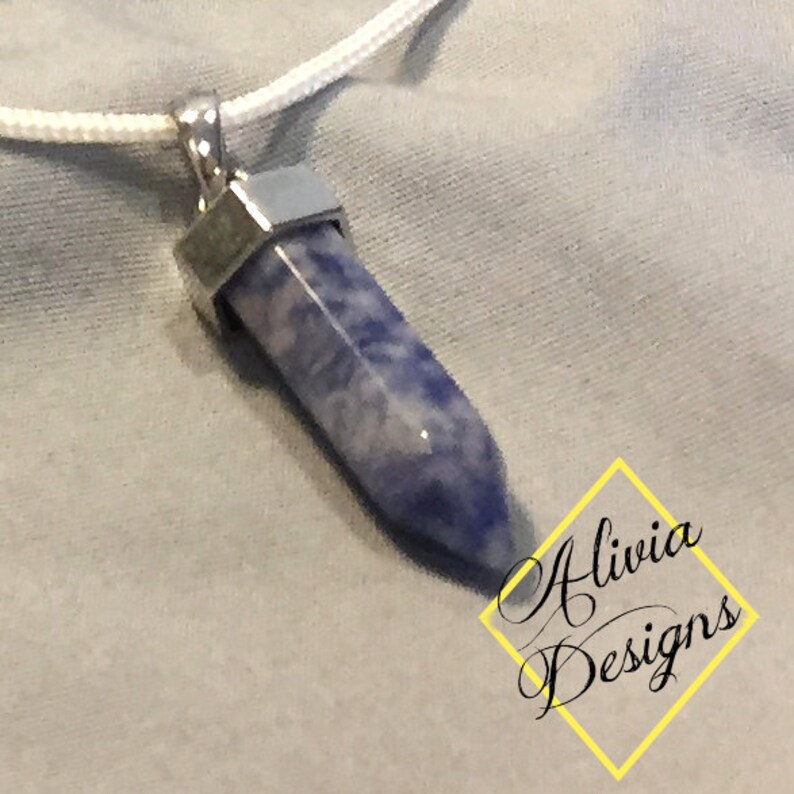 Jazmine White Shirt and Denim Necklace with Sedona Sodalite Gem Pendant White and Blue Paracord