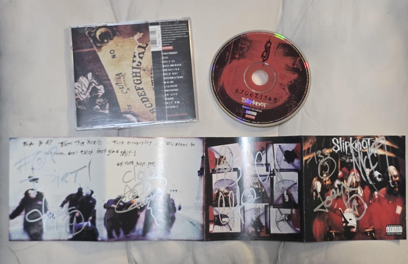 Slipknot Signed Cd Self Titled, 9 Members Original Album, Great