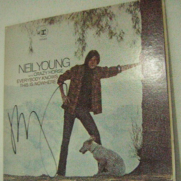 Neil Young signed lp Everybody Knows This Is Nowhere, Original Album, Vintage Vinyl Record, Great Gifts, 70s 80s 90s