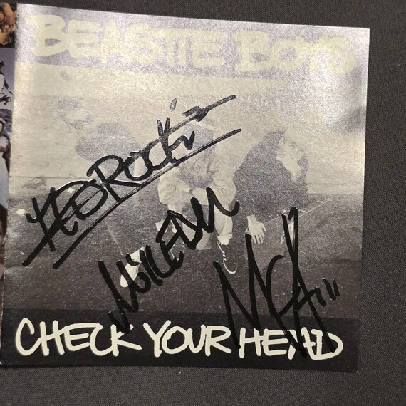BEASTIE BOYS CHECK YOUR HEAD サイン入り ビースティ・ボーイズのサイン入りCD「Check Your Head」、メンバー3名
