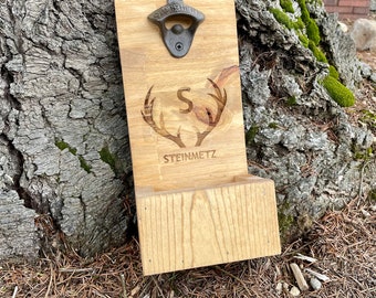 Personalized Animal Bottle Cap Opener Wall Mount / Beer Opener and Cap Catcher / Wood Bottle Opener / Barware / Gift