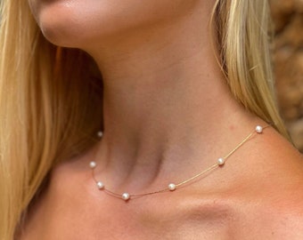 14k Gold Pearl Necklace, Dainty Freshwater Pearl Necklace , Tiny pearl Necklace, Bridesmaid Gifts,  Gift for Her, Delicate Necklace