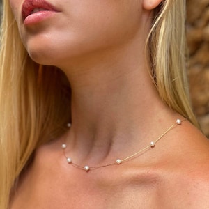 14k Gold Pearl Necklace, Dainty Freshwater Pearl Necklace , Tiny pearl Necklace, Bridesmaid Gifts,  Gift for Her, Delicate Necklace