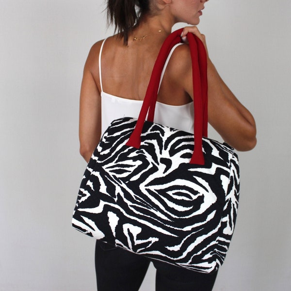 Handmade, zebra handbag, Zebra bag, zebra print bag, Black and white handbag, Animal print bag, Statement bag, Zebra shoulder bag,Summer bag