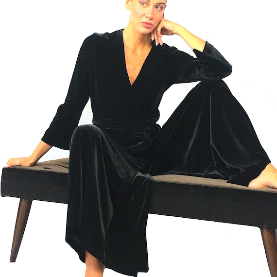 Black Velvet Loungewear-Velvet Jumpsuit- Women Homewear- Velvet Nightgown- Pyjama Femme-Comfy Loungewear-Burlesque Loungewear-Christmas gift