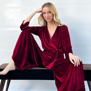 Handmade Velvet Jumpsuit: Old Hollywood Style Lounger image 7