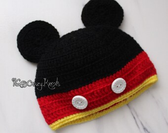 mickey mouse wooly hat