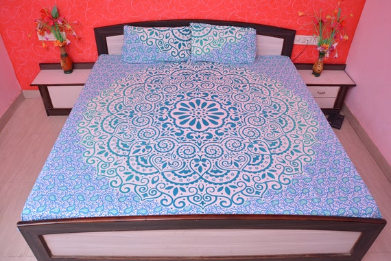 Mandala Wandteppich 150x130cm - Grüner Pfau Design - Vielseitige Bohemian Dekoration Für Wand & Mehr