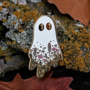 Garden Ghost Hard Enamel Pin - Tastefully Spooky Collection | Cute Kawaii Ghost Lapel Pin, Cottagecore Spooky Fall Gift, Wildflower Art