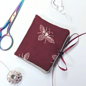 Bumblebee Needle Book with Pocket: Dark Red Sewing Needle Organizer