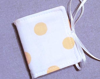 Peach Polka Dot Needle Book: Cotton Needle Organizer with Pocket