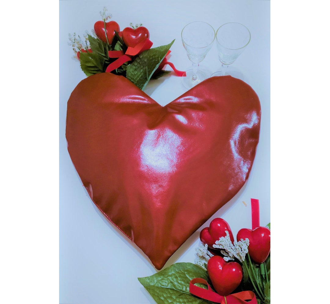 Faux Leather Heart Pouch Red Pleather Valentine Decoration - Etsy