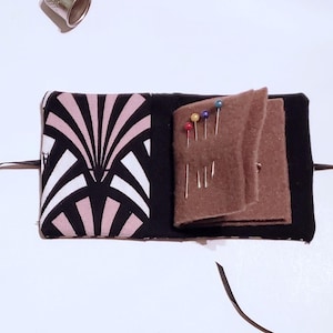 Funky Fan Print Needle Book: Handmade Cotton Needle Holder with Pocket
