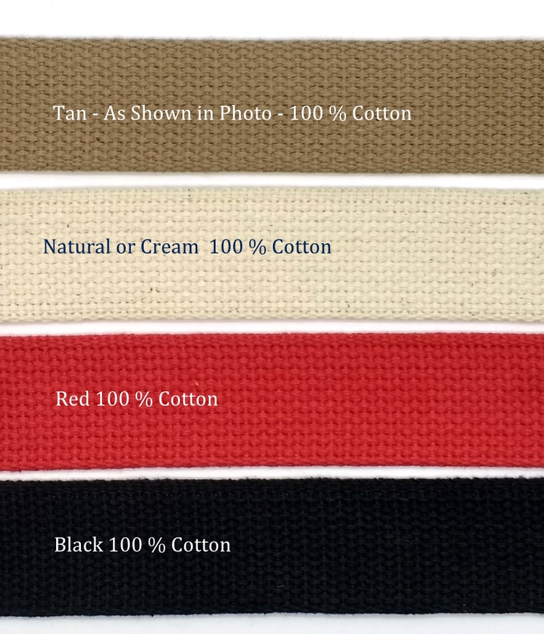 Puede incluir: Cuatro muestras de cinta de algod&oacute;n en diferentes colores: marr&oacute;n, crema, rojo y negro. Cada muestra tiene el texto "100% algod&oacute;n" impreso en ella.