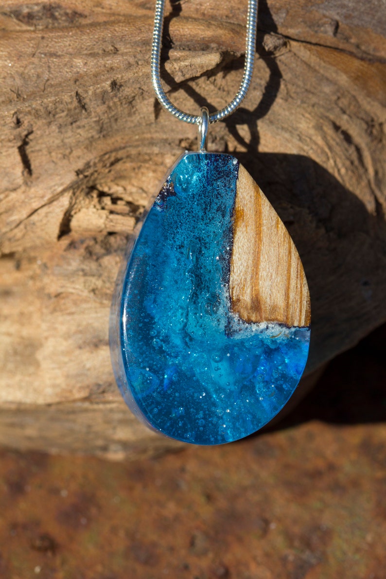 necklace jewelry handcrafted Wood and resin pendant