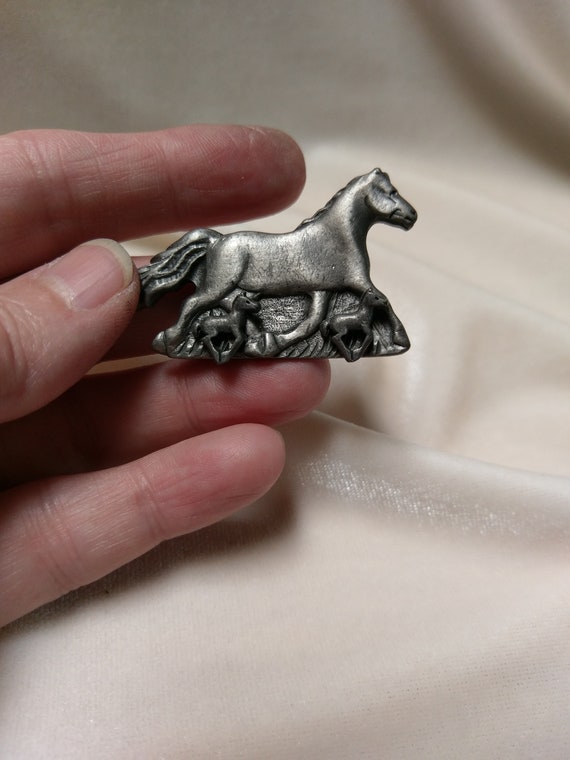 Vintage Unbranded Pewter Finish Mare Brooch with … - image 2