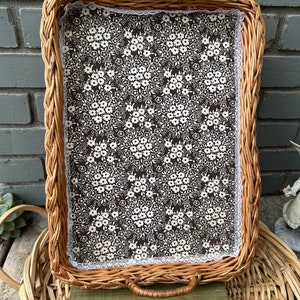 Wicker tray with Removable Brown Floral and Lace Fabric Liner