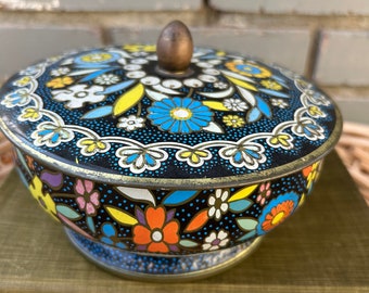 Round Vintage Floral Tin