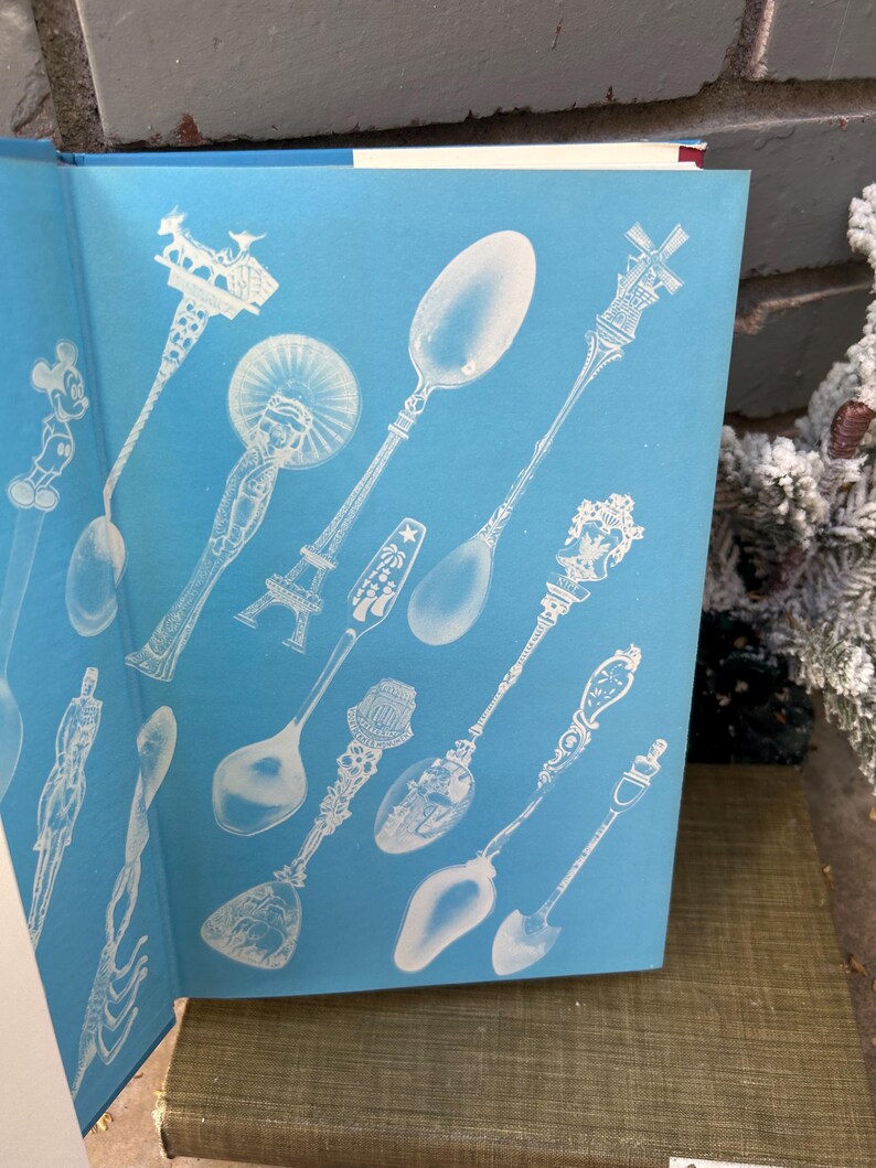Spoons Refrence A Collector’s Guide to Spoons Around the World Vintage Hardcover ...