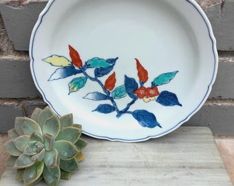 Plato decorativo/de postre japonés vintage de cerámica Arita con diseño floral, 19 cm (7,5 pulgadas)