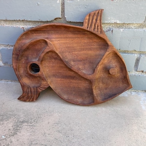 Vintage Fish Shaped Wood Charcuterie Serving Tray with 4 compartments