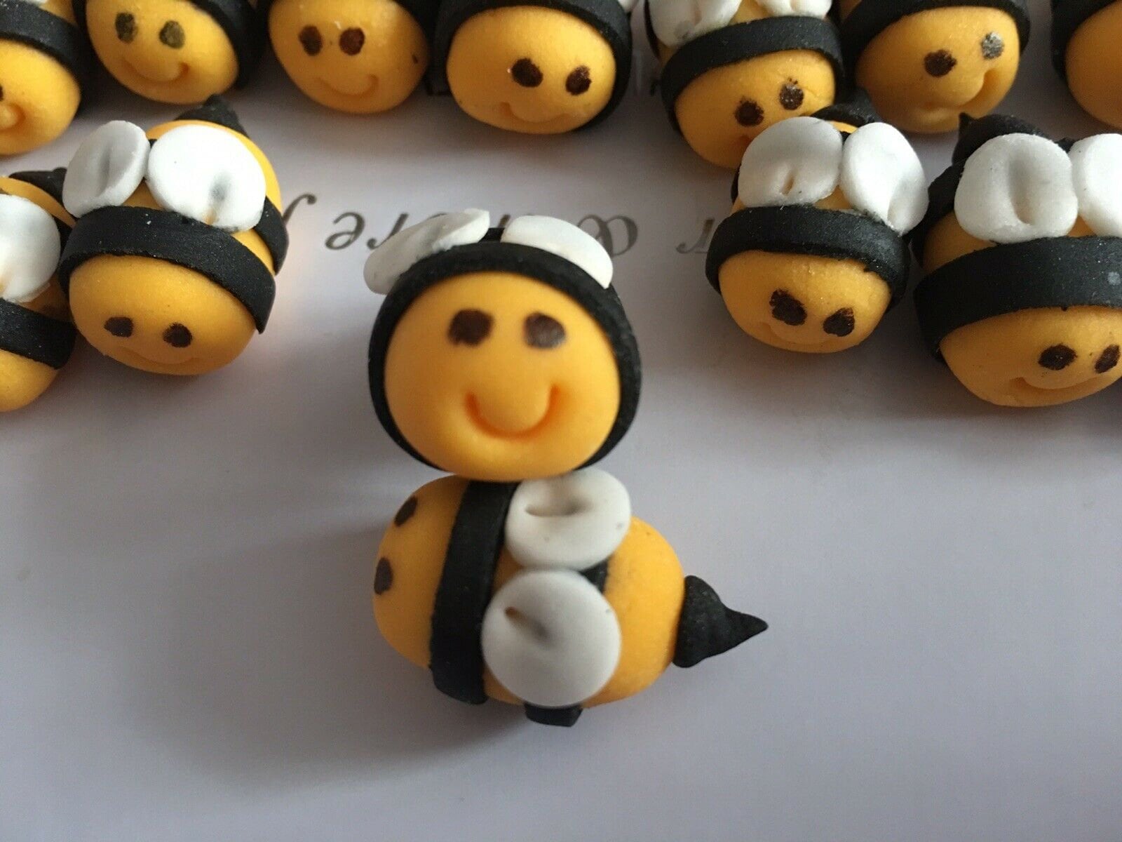 Edible Bumble Bees Fondant Sugar Paste Decoration Cake and Cupcakes Toppers  