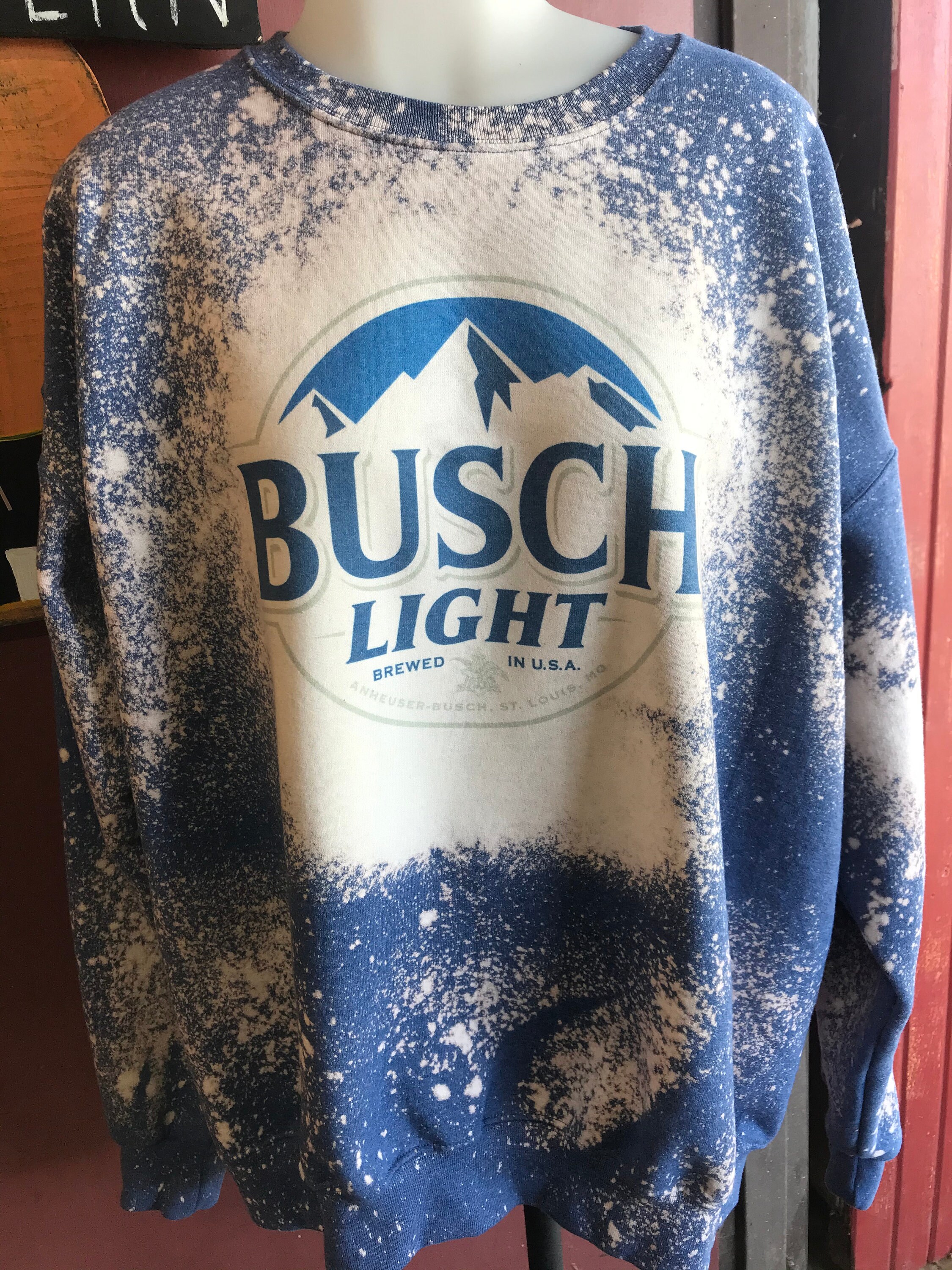 busch light crew neck