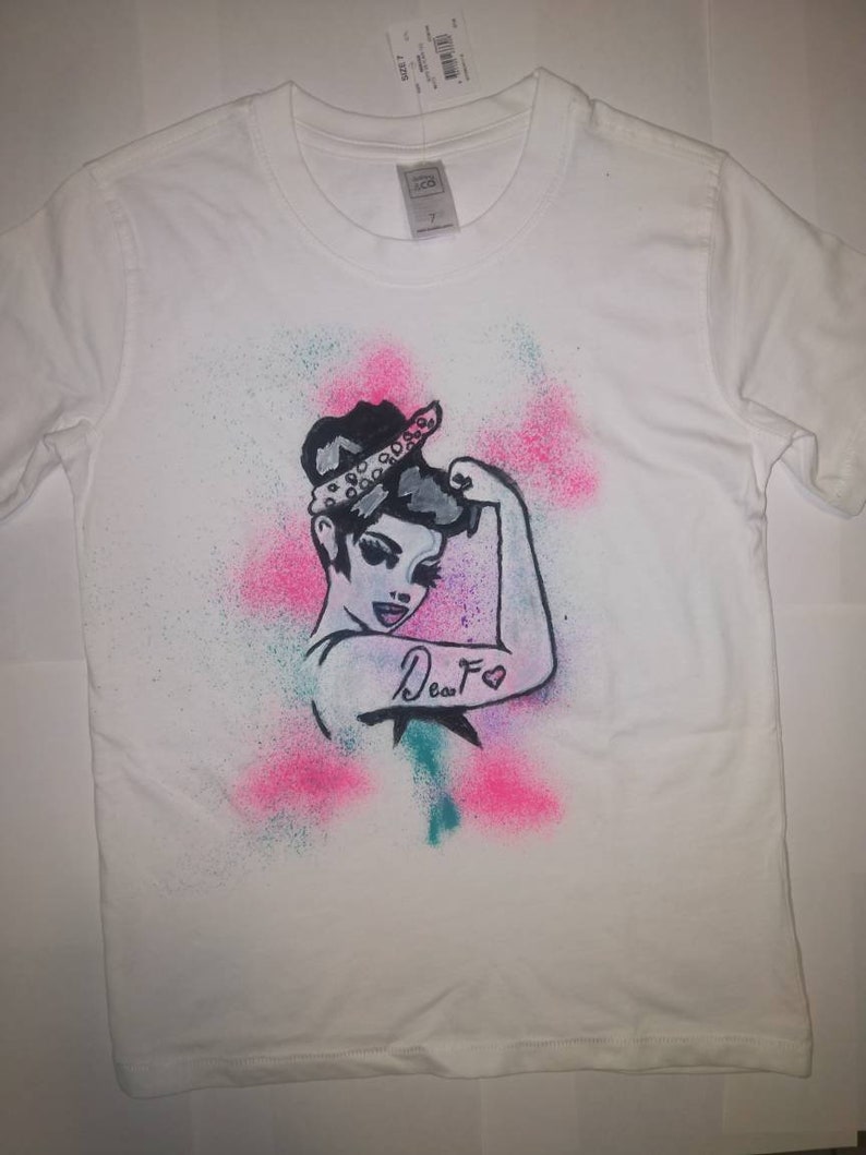 girl size 7 Deaf awareness shirt
