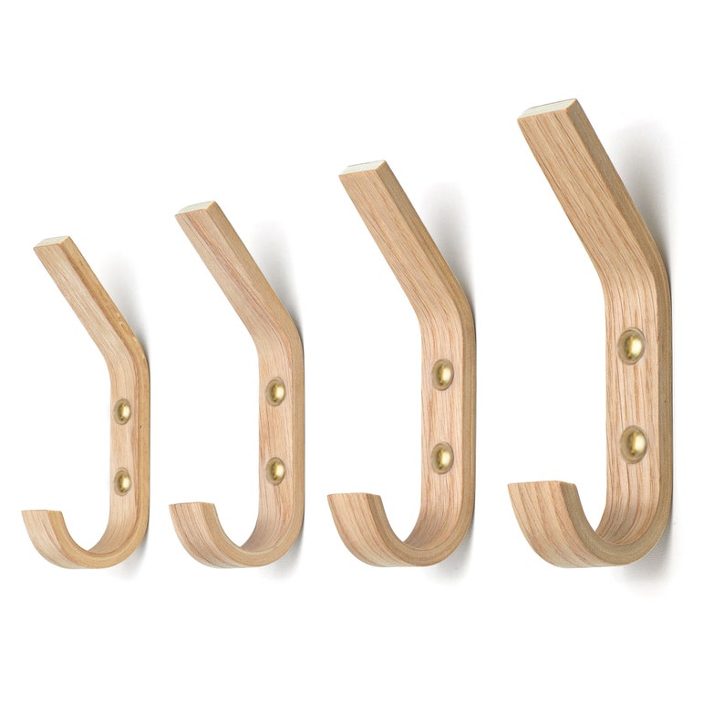 Set di 4 ganci da parete singoli con montaggio in legno per l'organizzazione dello spazio in stile scandinavo oak