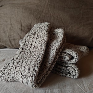 Skarpety unisex wykonane w 100% z wełny merynosów, tkane w Hiszpanii