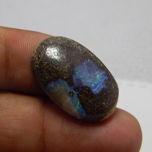 24-karaats kei opaal fijn glad cabochon mooie vorm 26 x 16 x 7 mm