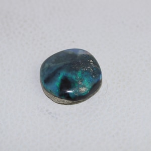 Cabujón de piedra preciosa natural de ópalo negro australiano de 15 quilates, 18 x 18 x 7 mm