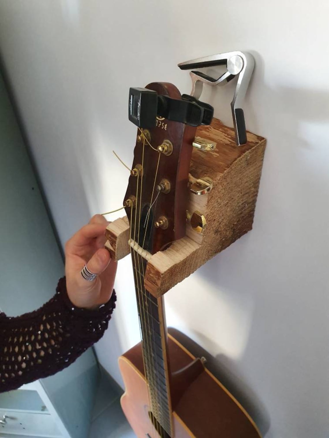 Support a guitare mural en bois Etsy