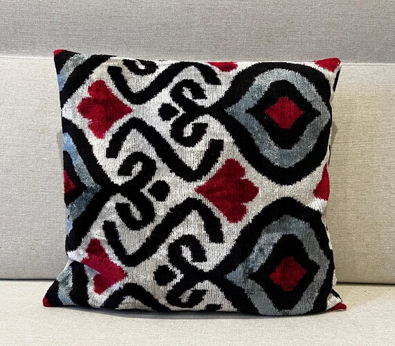 Ikat Velvet Seidenkissen (40 x 40 cm)