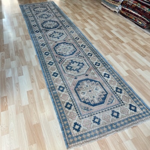 Chobi Oriental Hand knotted wool area Rug Runner.