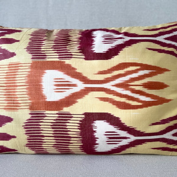 Cojín Ikat Seda Hecho a mano (40x60cm)