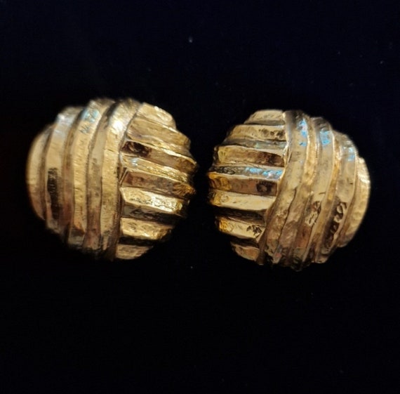 Vintage boucles d'oreilles clips Ungaro en métal … - image 1