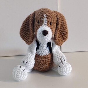 Beagle stuff top