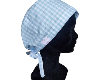 Fabric cap for operating room / surgeon / nurse / healthcare personnel / nursing assistant / dentist / midwife / veterinarian / hospital / calotery