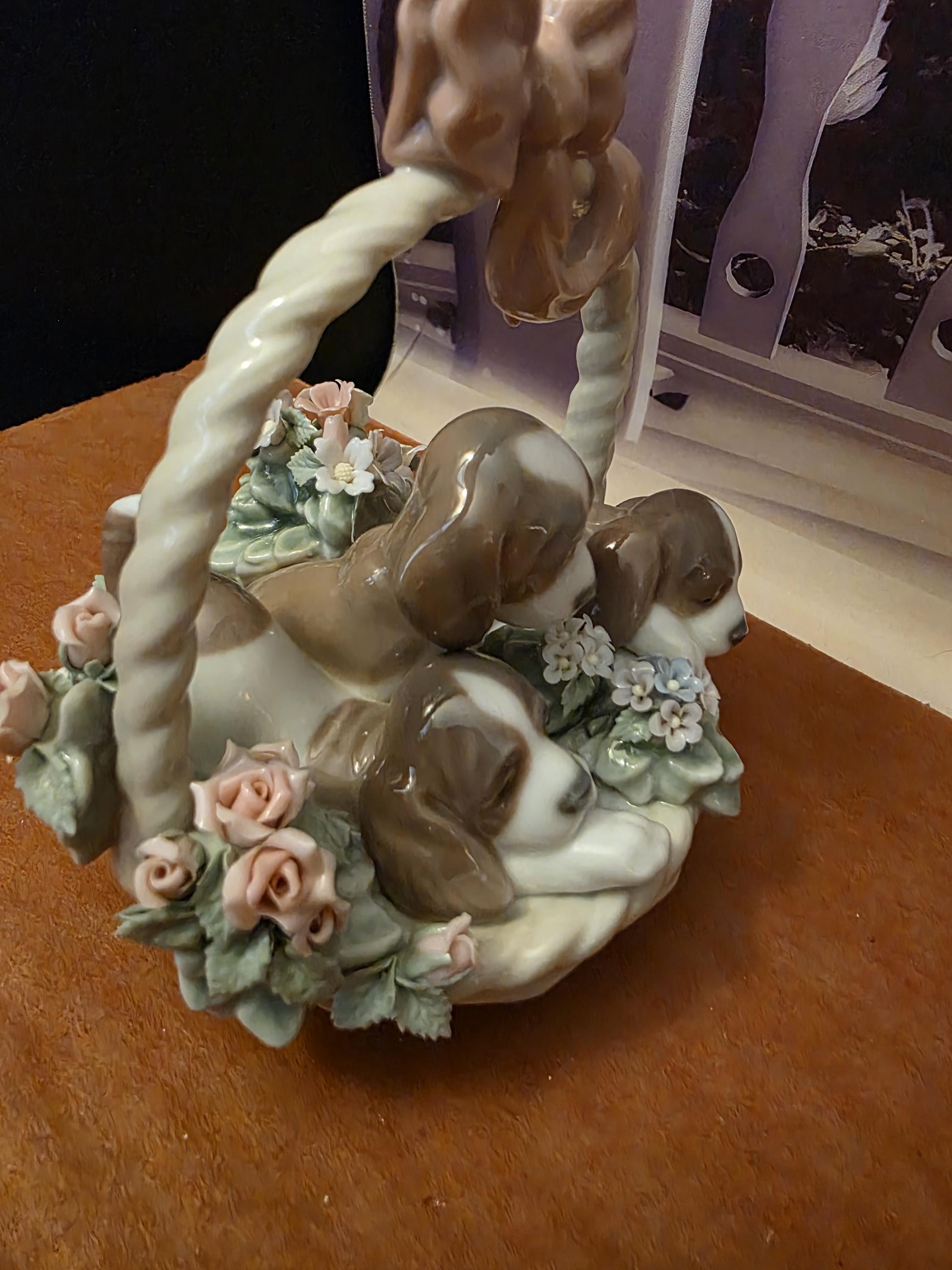 LLADRO 磁器 A Litter of Love 三つ子の子犬 フィギュリン 陶器人形