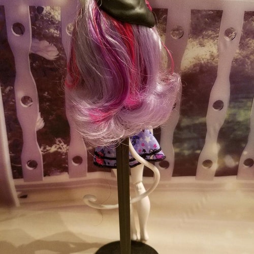 Shops Ooak repaint Monster High doll