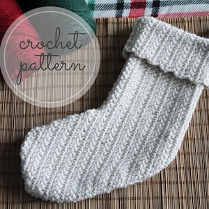 Classic City Christmas Stocking - Crochet Pattern