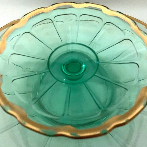 Diamond Glass Co. Victory Pattern Two shops Piece Cheese and Cracker Server Green Uranium Depression Glass