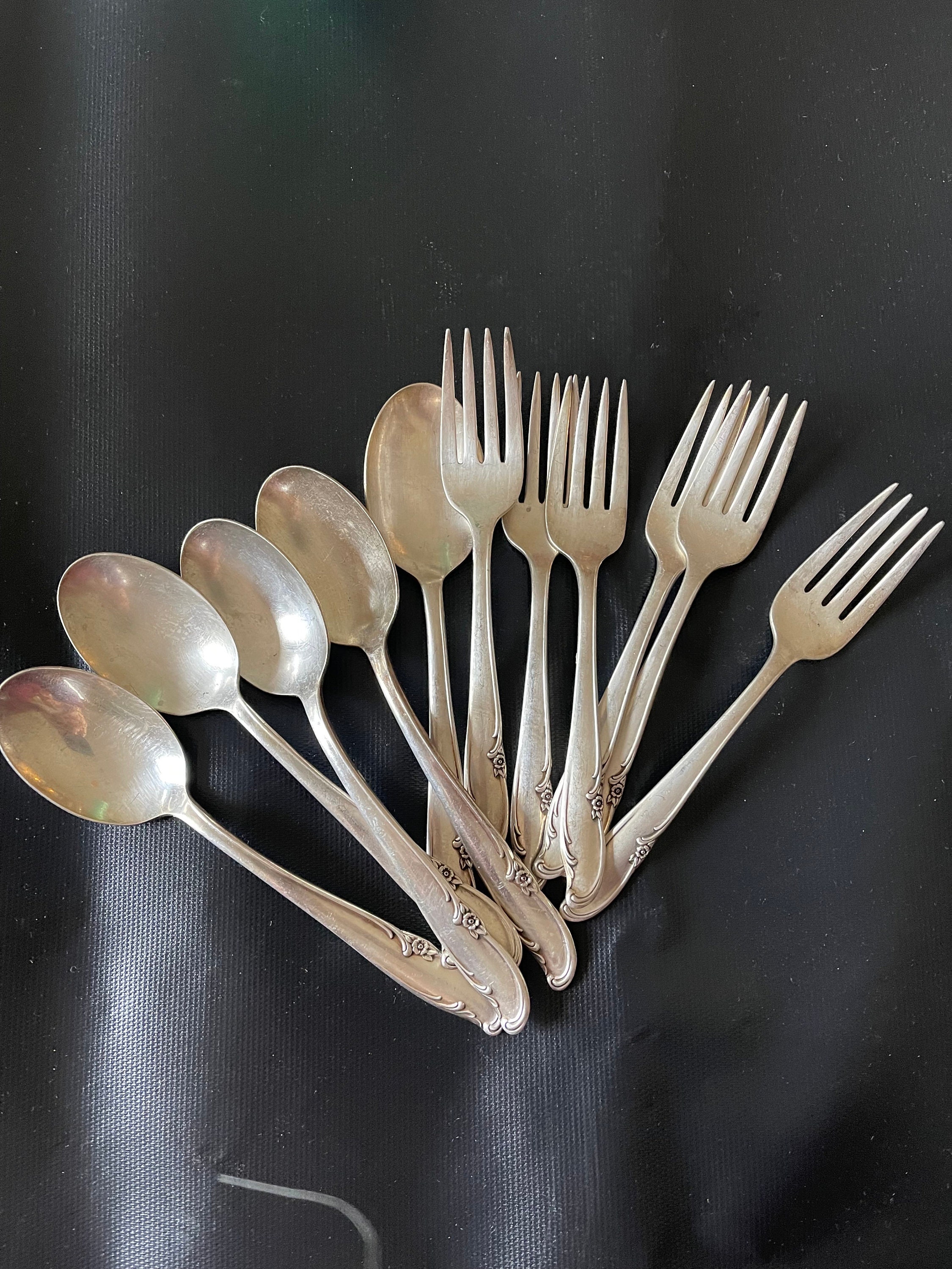 WM ROGERS & SON 61 PC. SET GOLD PLATED FLATWARE - a $400 value | #1696012159