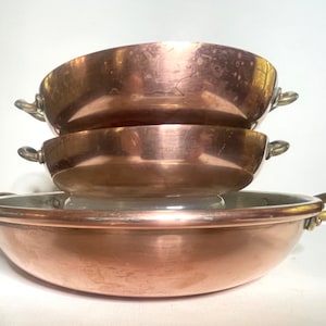 Set of 3  Set of 2 VTG Handmade Tin Lined Copper Pans with Brass Handles Handmade  Copper Kitchen Decor